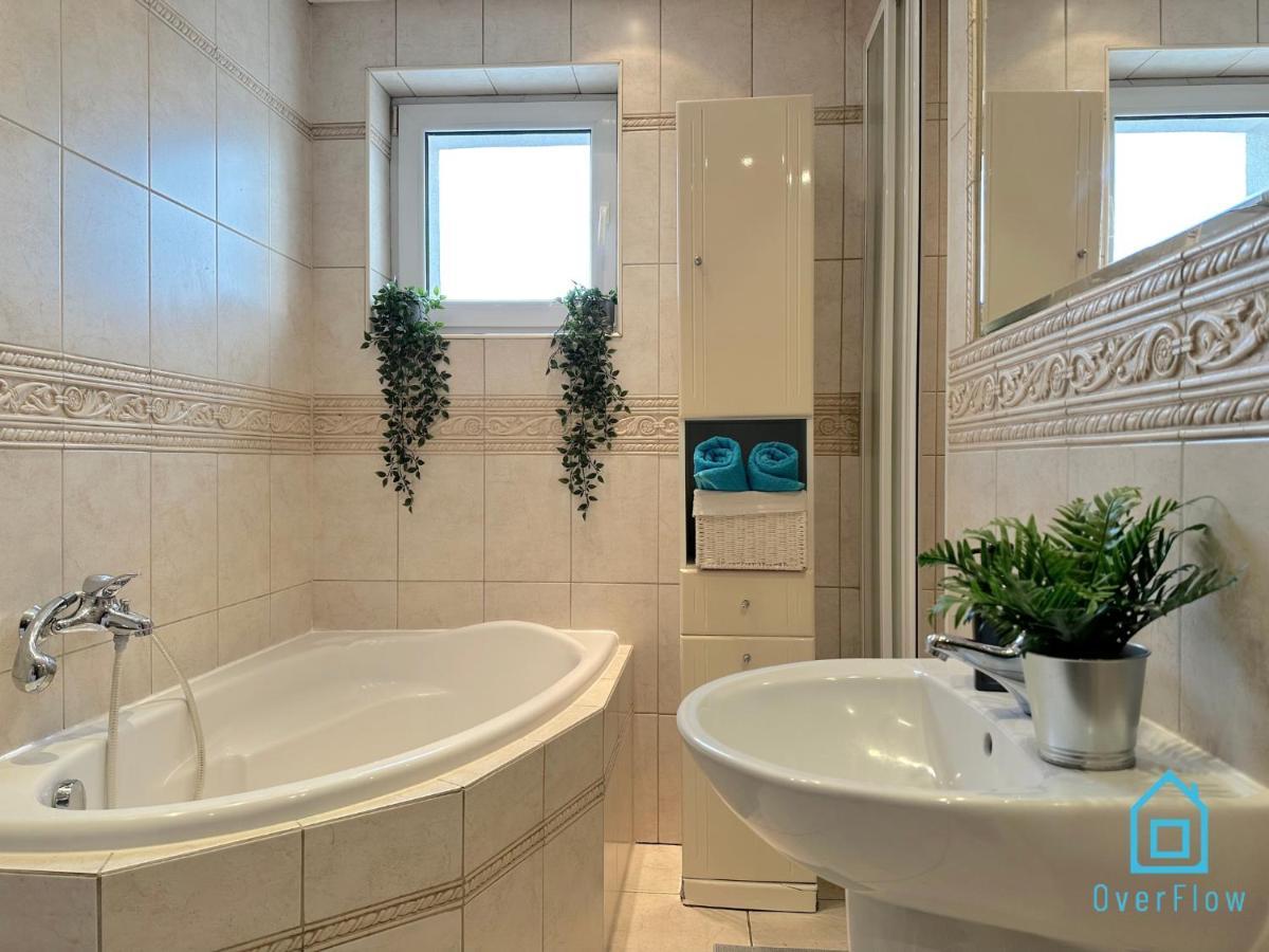 Stara Kartuska 16 P2 Apartment กดัญสก์ ภายนอก รูปภาพ